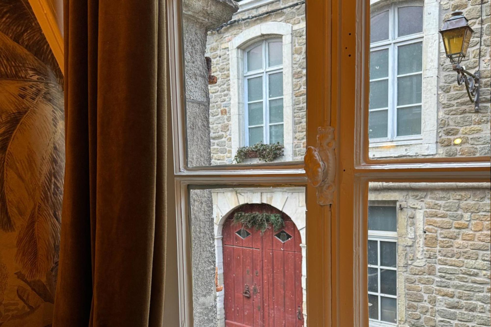Maison 1747 - Gites De Standing En Vieille-Ville Avec Cour Булонь-сюр-Мер Екстер'єр фото
